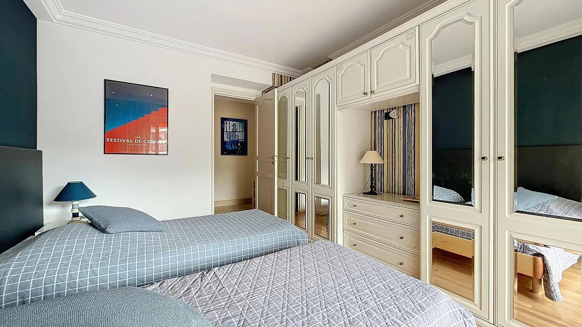 Intuition - 2 Personnes - Le Fragonard Apartment Cannes 0*,  France